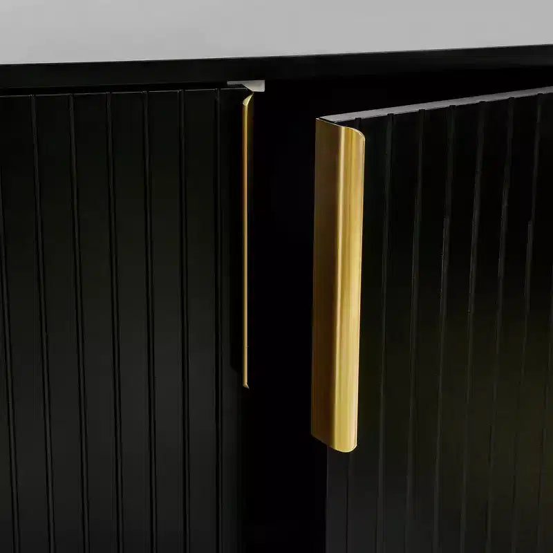 Aparador con 4 puertas, tiradores metálicos y estantes ajustables para el comedor, negro